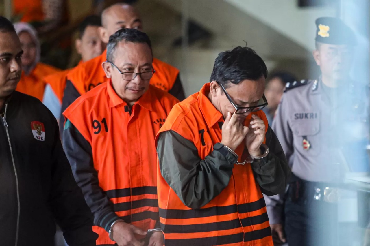 KPK Temukan Empat Ponsel Tersembunyi di Plafon Rumah Immanuel Ebenezer