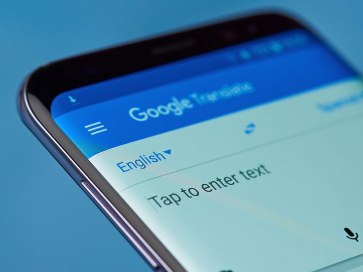 Google translate hadirkan dua fitur menarik yang memecah batas bahasa dalam komunikasi.