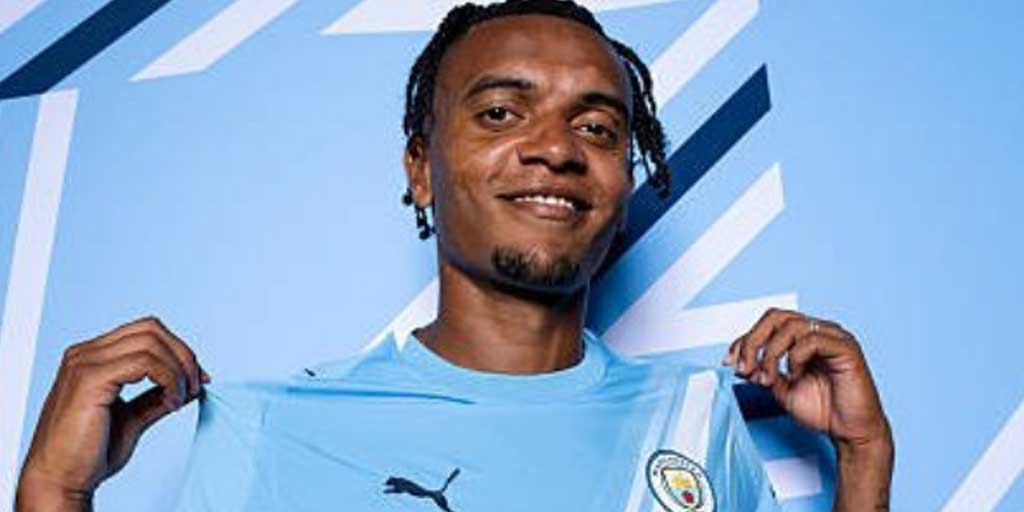 Manuel Akanji.