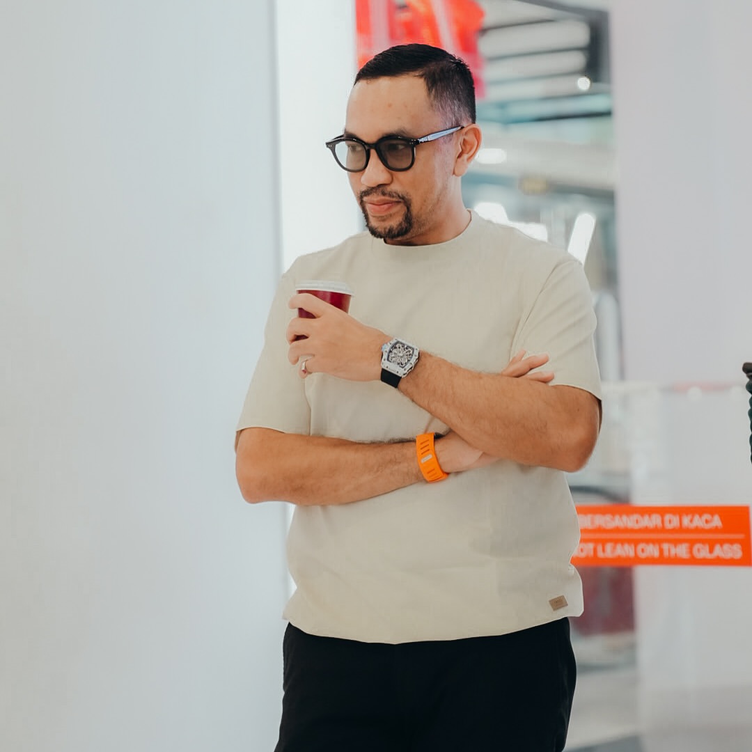 Ahmad Sahroni resmi dicopot dari jabatannya sebagai Wakil Ketua Komisi III DPR
