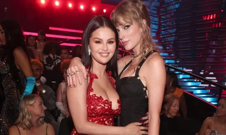 Selena Gomez menyambut bahagia kabar pertunangan Taylor Swift
