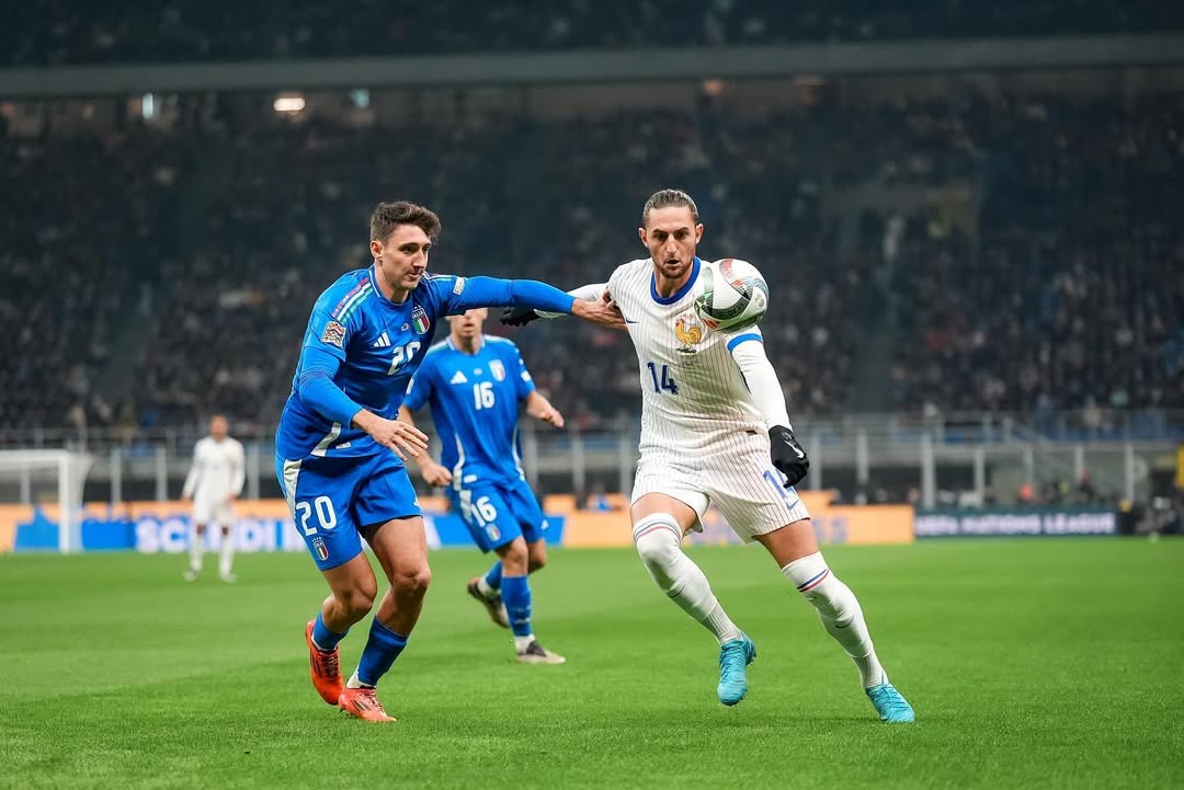 Gelandang Timnas Prancis Adrien Rabiot resmi gabung  AC Milan