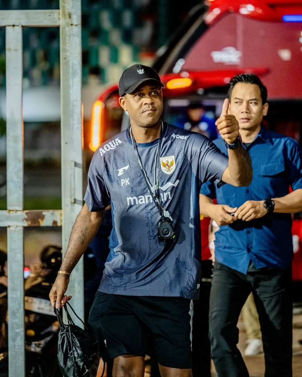 Patrick Kluivert apresiasi Thom Haye dan Eliano Reijnders gabung persib