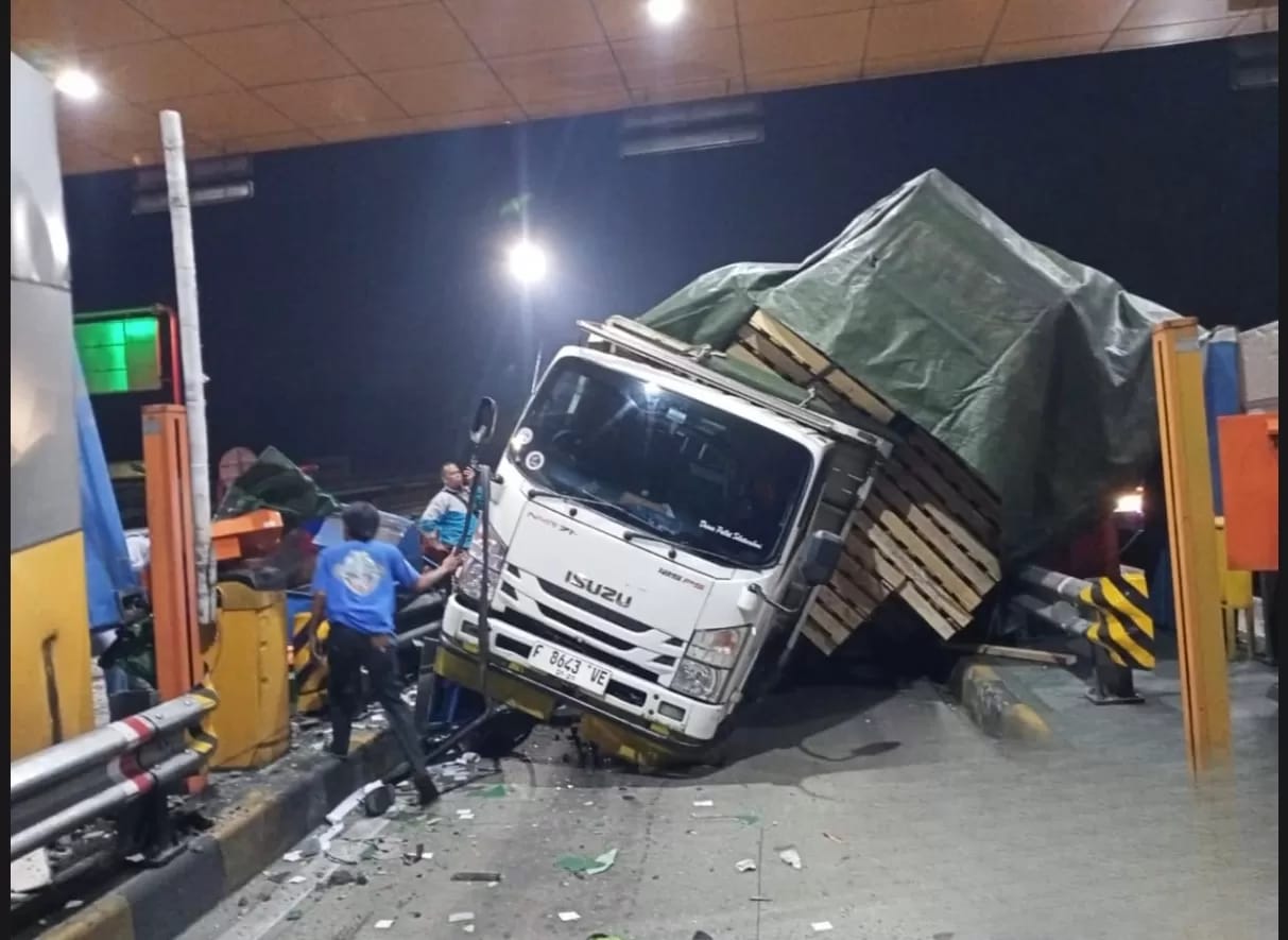 kecelakaan di tol ciawi 2 bogor