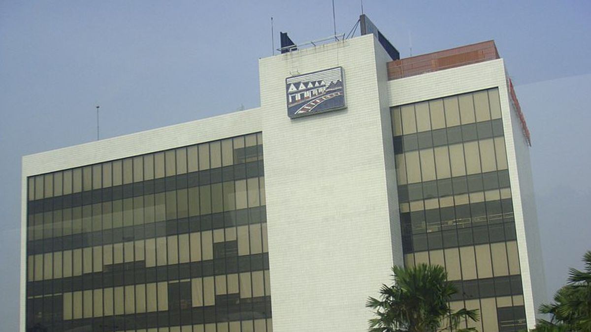 Dari lintingan Cap 93, lahir Gudang Garam yang kini jadi ikon Kediri.