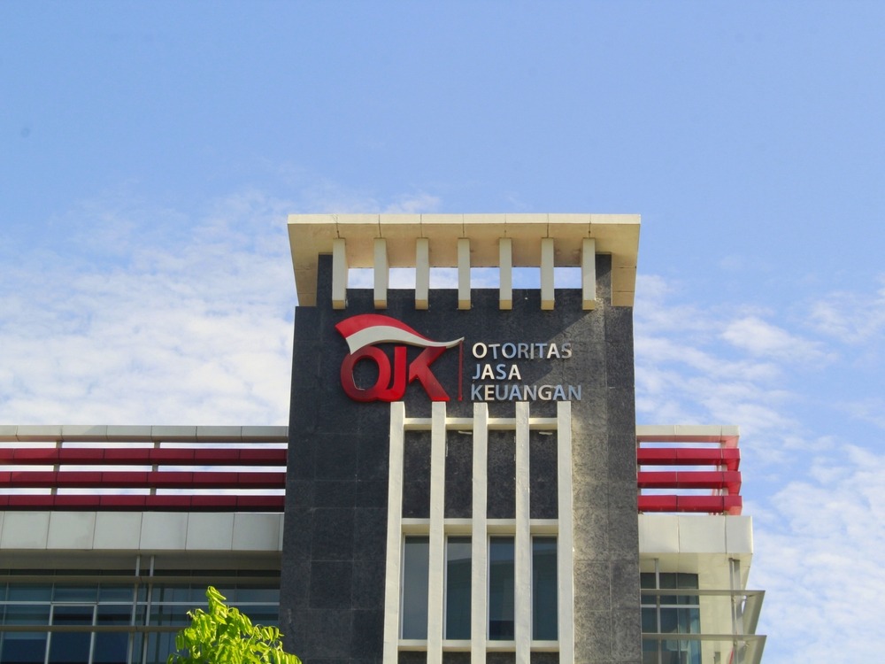 Gedung OJK di Surakarta.