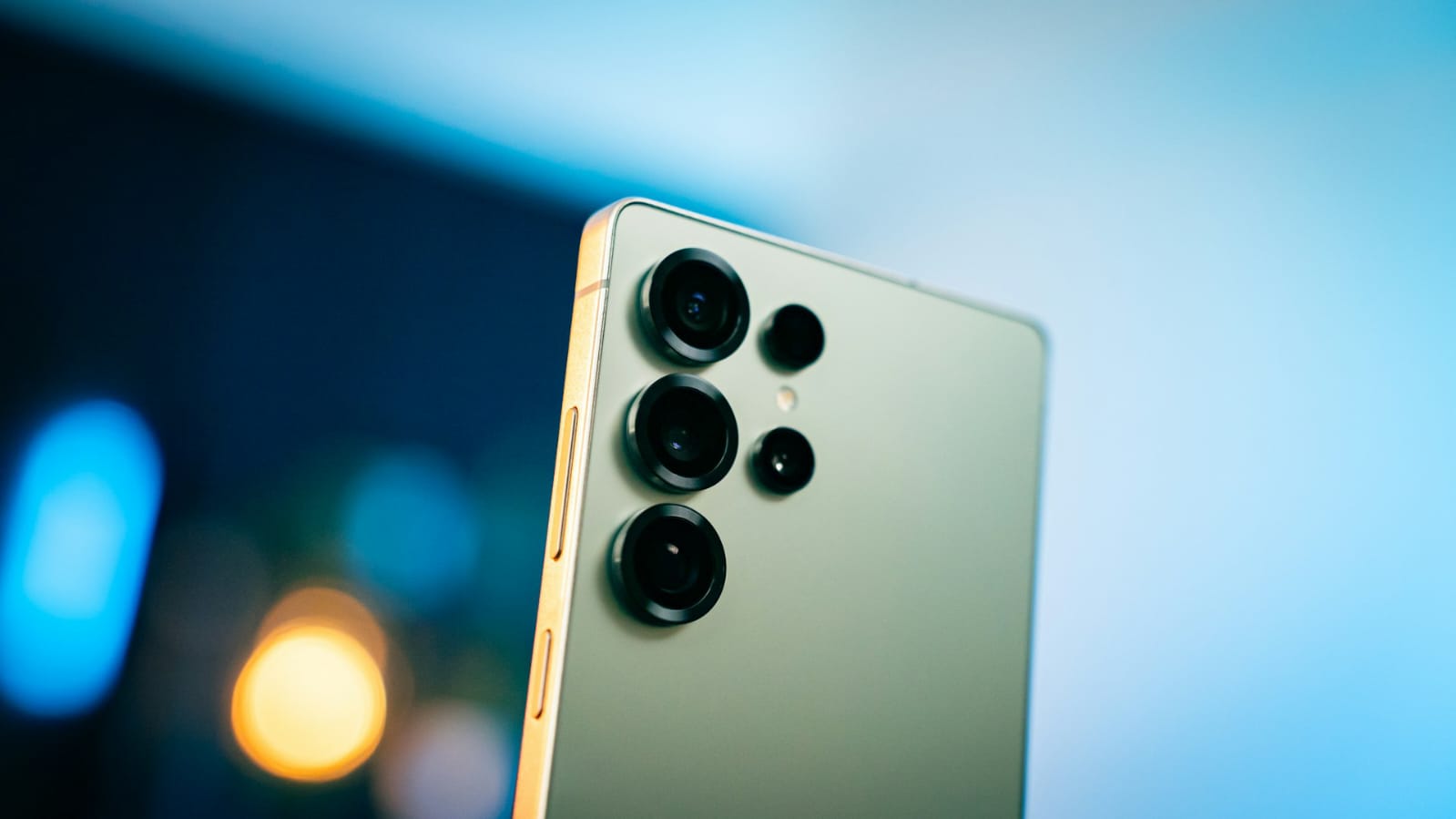 OneUI 8 akhirnya hadir untuk seri Galaxy S25.