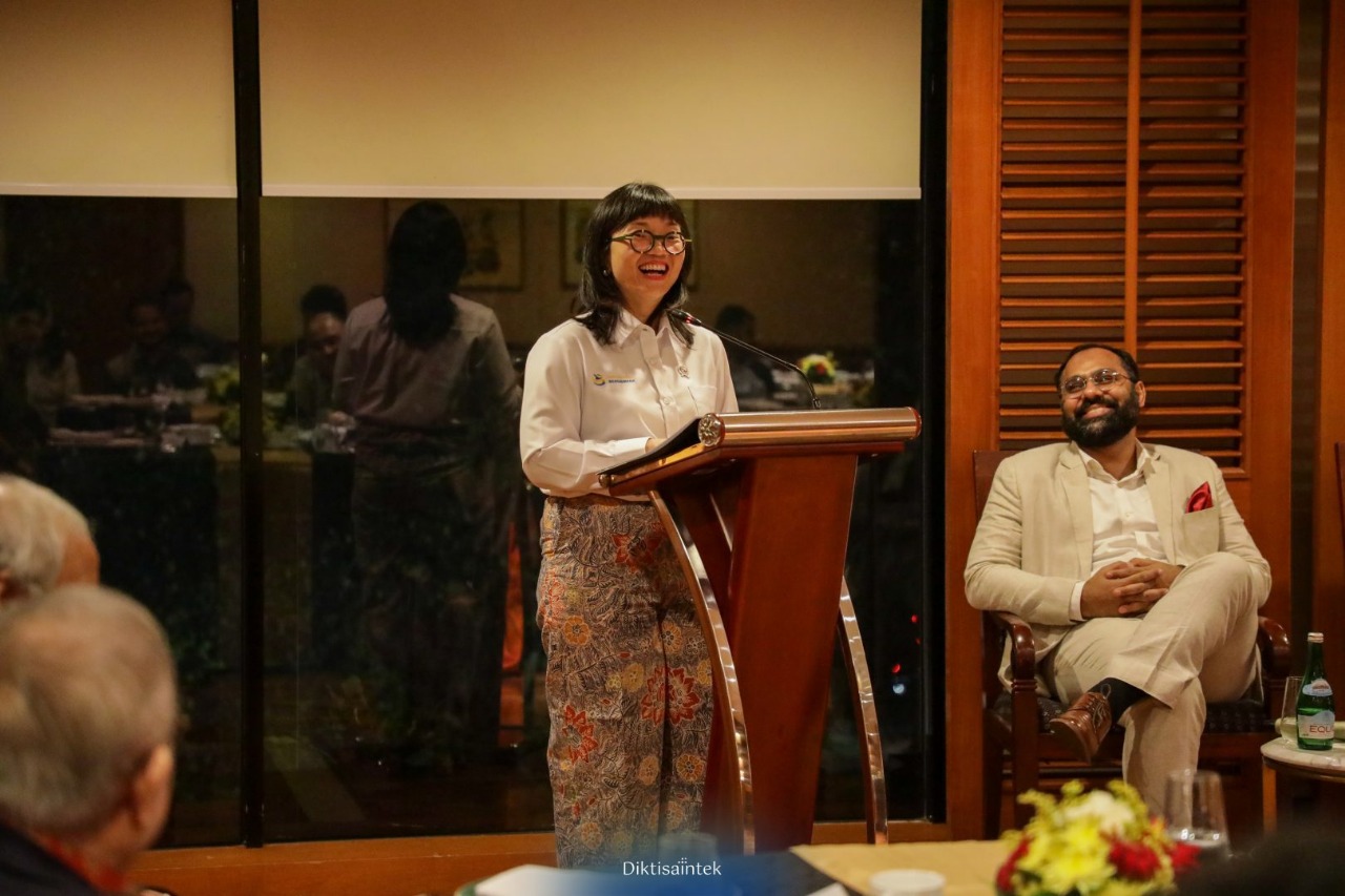 Wakil Menteri Pendidikan Tinggi, Sains, dan Teknologi (Wamendiktisaintek) Stella Christie dalam kegiatan Second India-Indonesia Track 1.5 Dialogue