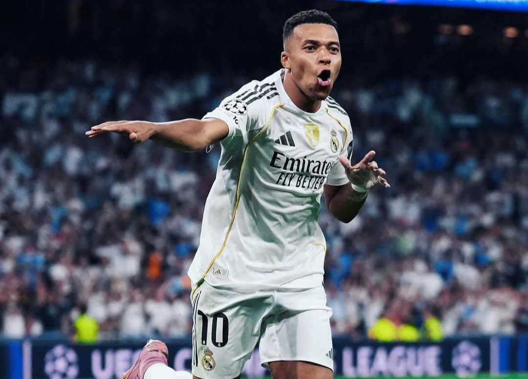 Kylian Mbappe saat cetak gol di Liga Champions.