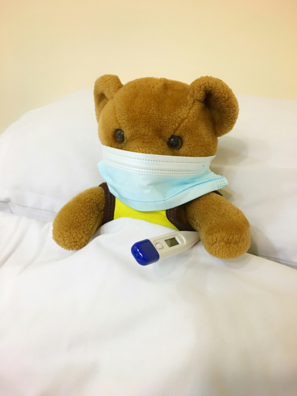 Minum Es Saat Musim Batuk dan Flu, Benarkah Bisa Memperparah Kondisi Tenggorokan atau Justru Mitos yang Perlu Diluruskan?