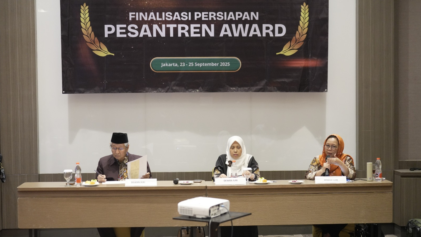 Juri finalis pesantren awards