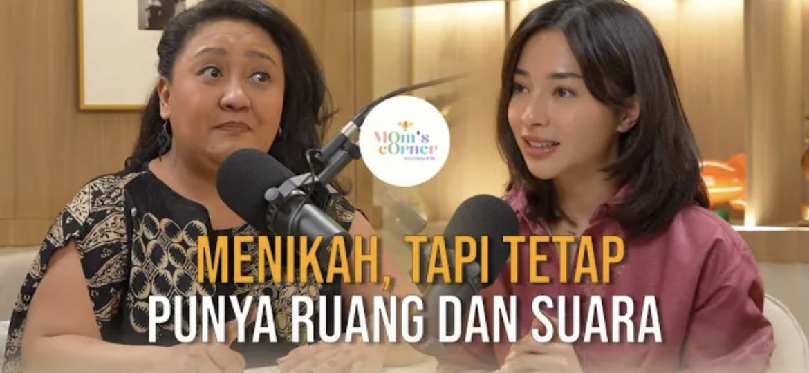 Podcast Mom&rsquo;s Corner episode ini membahas pentingnya pemahaman perempuan tentang peran, tanggung jawab, serta perlindungan diri dalam kehidupan setelah menikah.