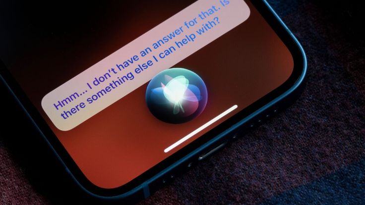 Apple dikabarkan buat aplikasi AI mirip ChatGPT untuk uji coba Siro generasi baru.