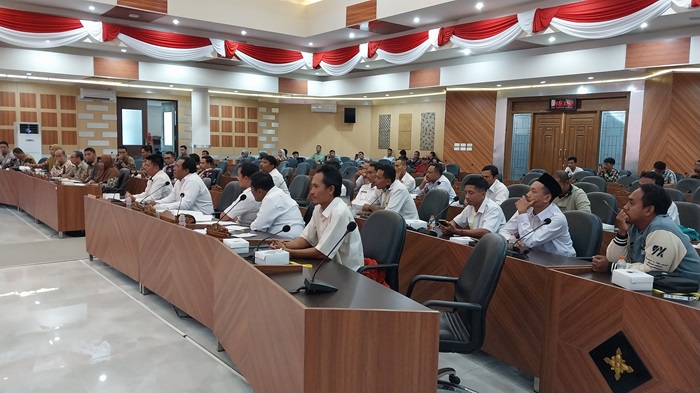 Sejumlah OPD dan honorer Tuban kebingungan terkait kebijakan pemetaan PPPK paruh waktu yang belum jelas mekanisme penempatannya.