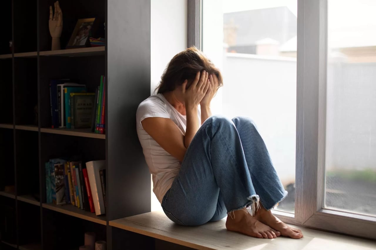 Trauma lama tersimpan dalam otak sebagai bentuk perlindungan, namun jika tidak dikelola bisa mengganggu kesehatan mental