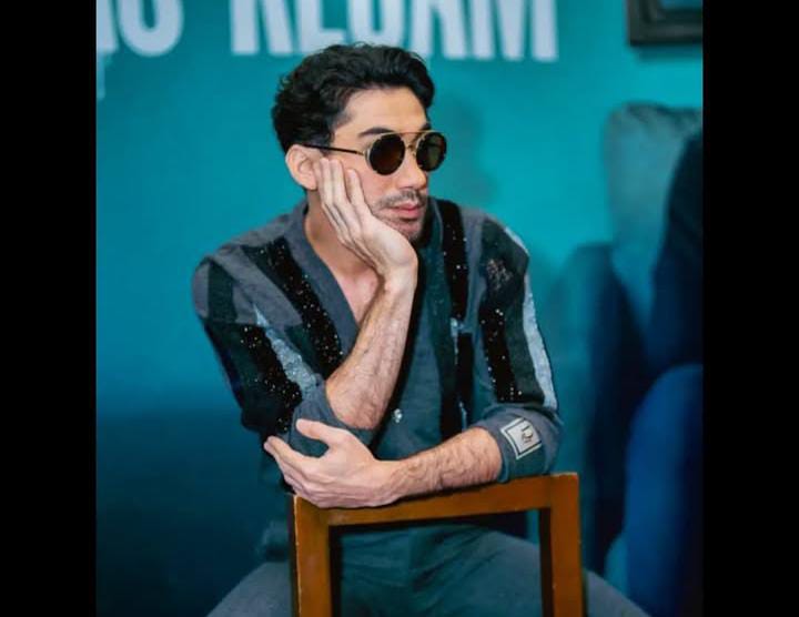 Reza Rahardian Debut Menjadi Sutradara Film Pangku.