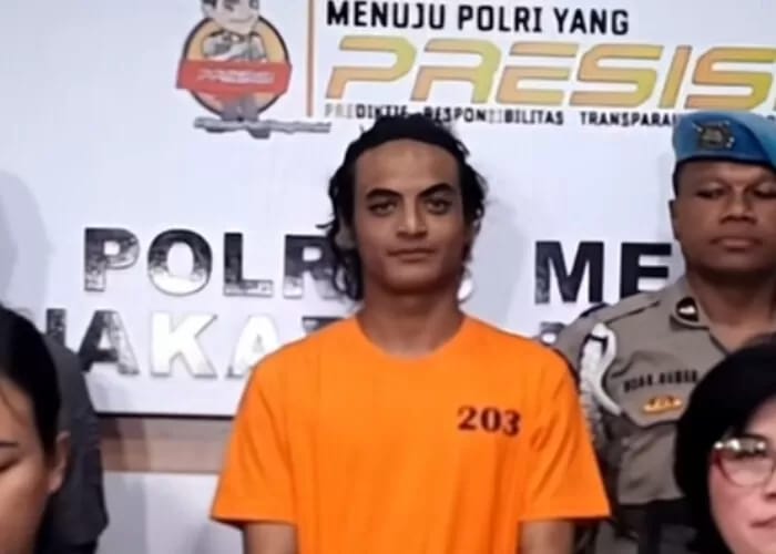 Vadel Badjideh resmi dijatuhi hukuman 9 tahun penjara dan denda sebesar Rp 1 miliar.