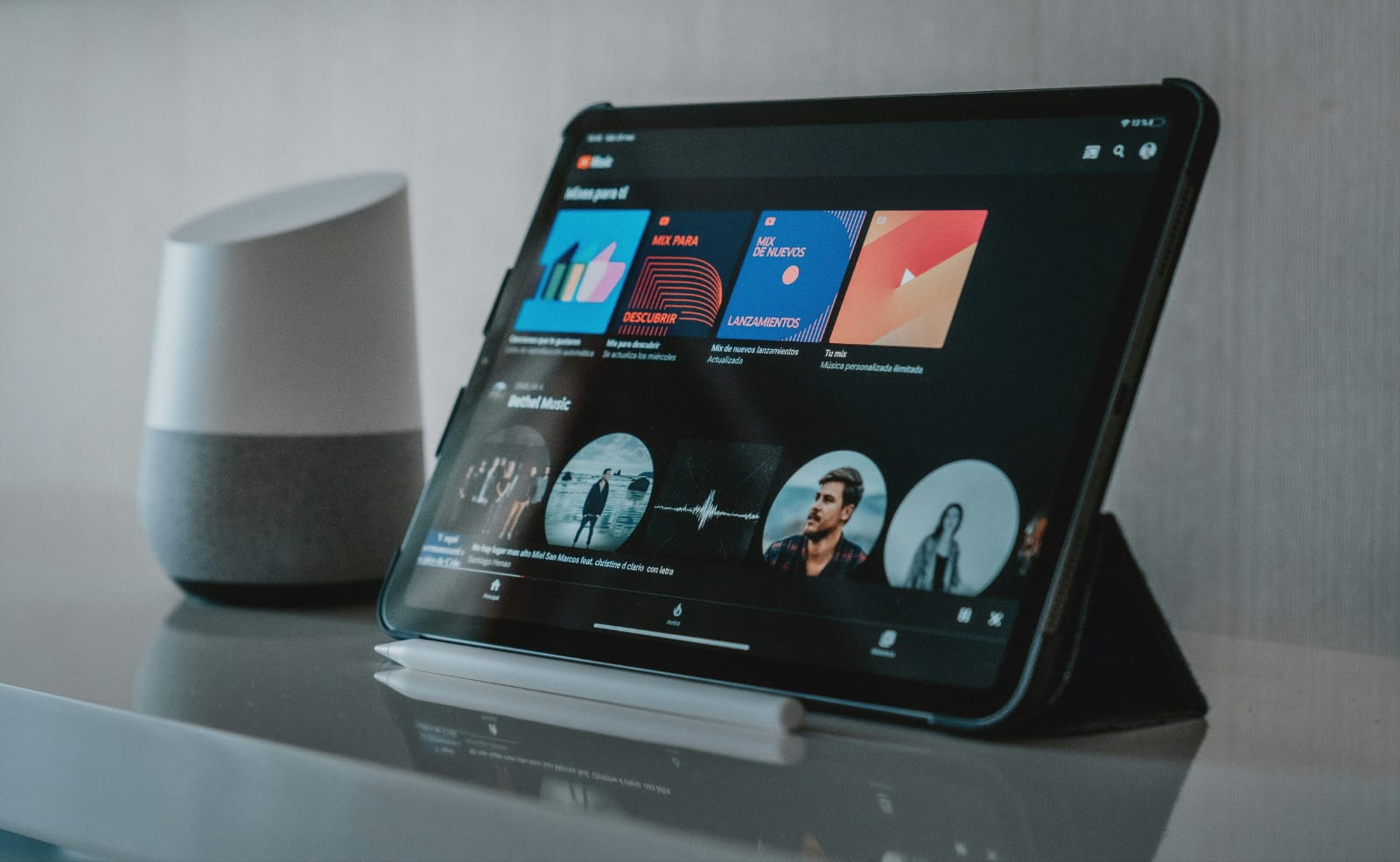 Google hadirkan fitur terjemahan lirik untuk YouTube Music.