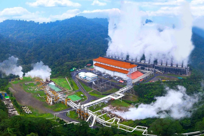 BREN Tancap Gas! Proyek Panas Bumi Rampung, Valuasi Barito Renewables Berpotensi Re-Rating