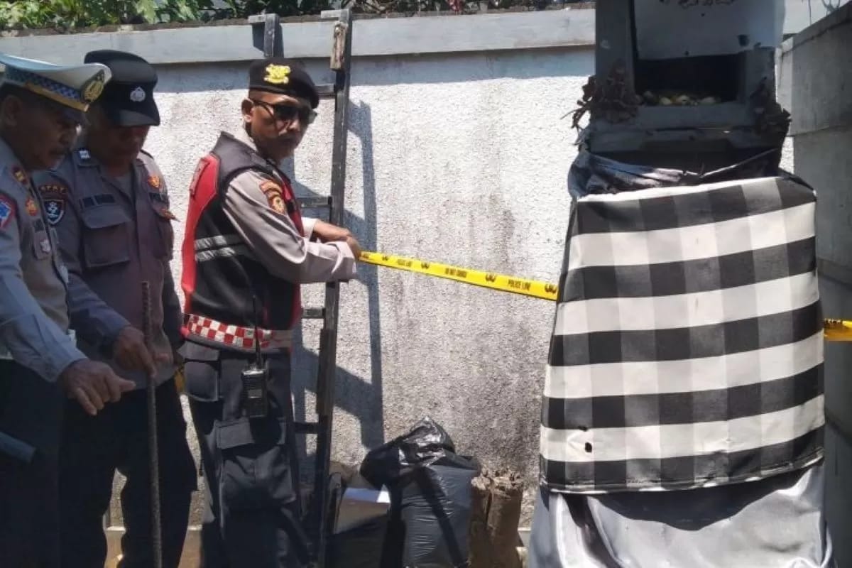 Polres Gianyar Bali mengusut kasus ART yang mengubur bayi dihalaman rumah majikannya.