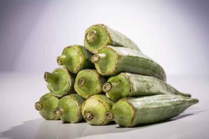 Ilustradi okra yang memiliki banyak manfaat.