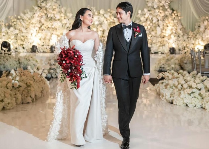 Pasangan artis Amanda Manopo dan Kenny Austin.