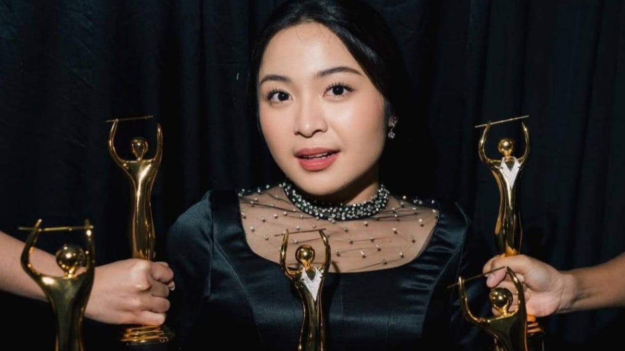 Bernadya ungkap perjalanan karier, dari menulis mimpi hingga menghadapi tekanan setelah sukses di industri musik.