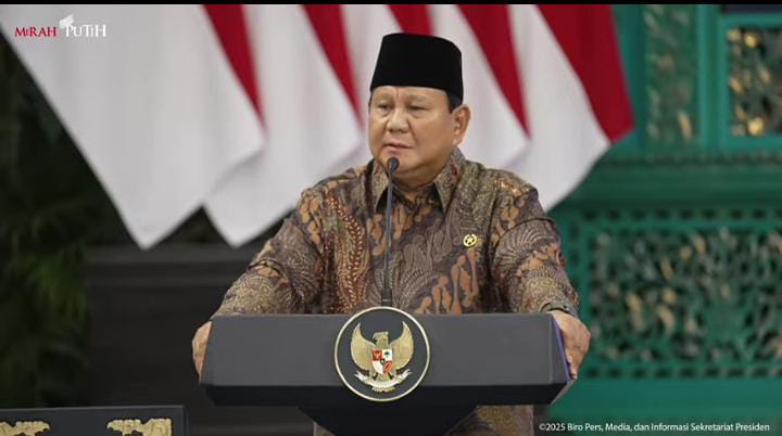 Presiden Prabowo Subianto saat menghadiri Sidang Kabinet Paripurna di Istana Negara, Jakarta