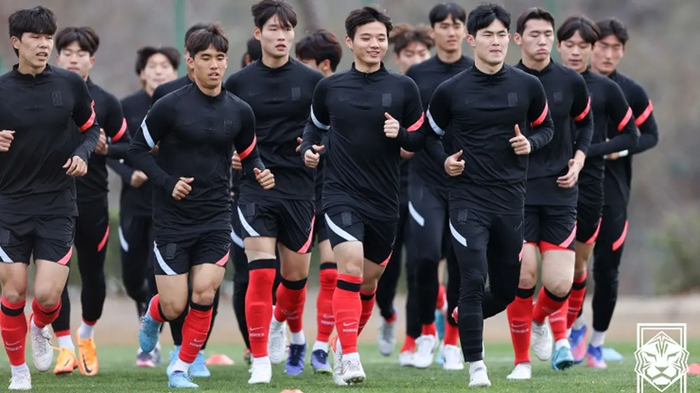 Jepang dan Korea Selatan Masih Jadi Raja Asia Timur