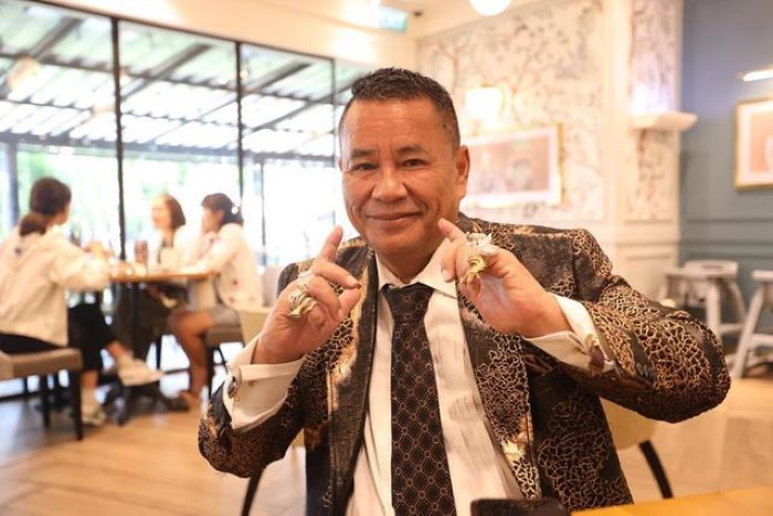 Pengacara Hotman Paris.