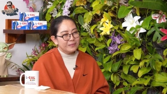 Sharon, ibunda Timothy Anugerah Saputra mahasiswa Universitas Udayana.