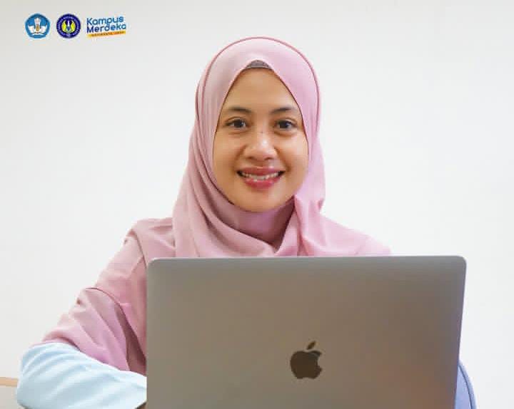 Pakar Pendidikan dari Universitas Negeri Yogjakarta (UNY) Dr. Riana Nurhayati, S.Pd., M.Pd.