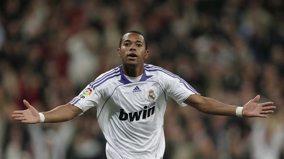 Mantan pesepakbola profesional, Robinho.