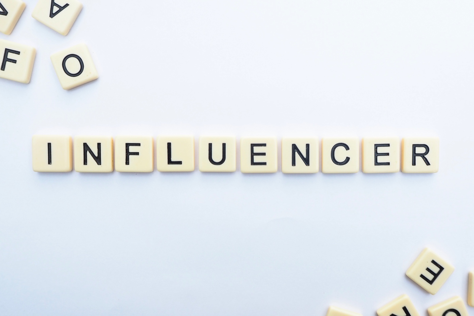 Influencer wajib punya keahlian, aturan influencer China, kredibilitas konten digital.