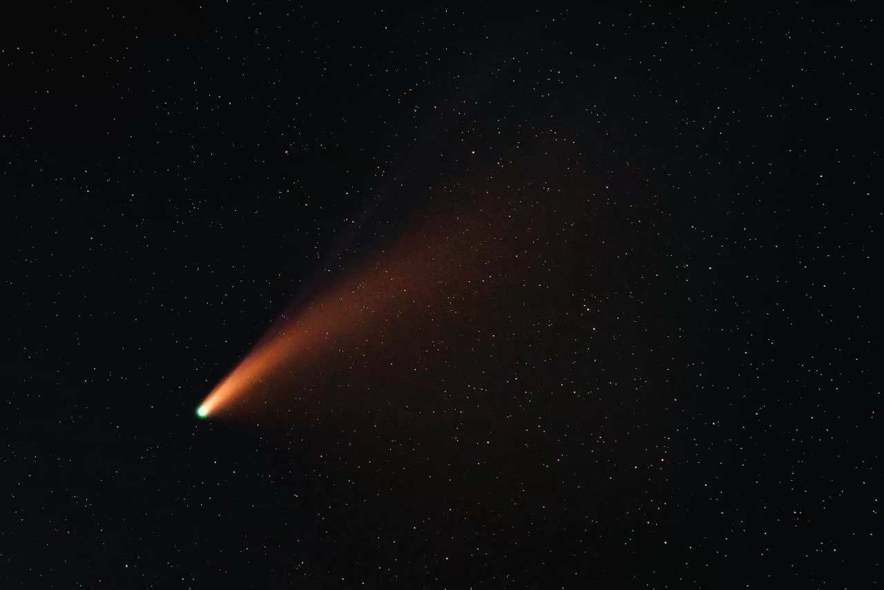Tiga hujan meteor dan barisan planet akan meramaikan langit malam November 2025