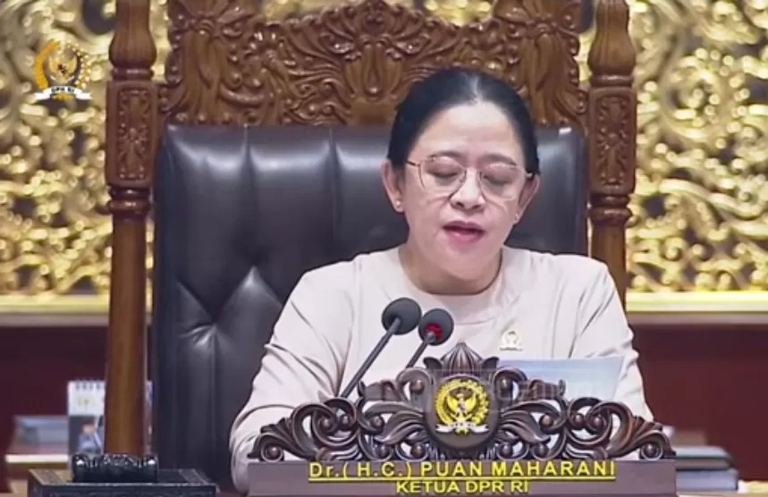 Ketua DPR RI Puan Maharani membuka masa persidangan II Tahun Sidang 2025&ndash;2026 di Gedung DPR, Senayan, Jakarta, Selasa (4/11).
