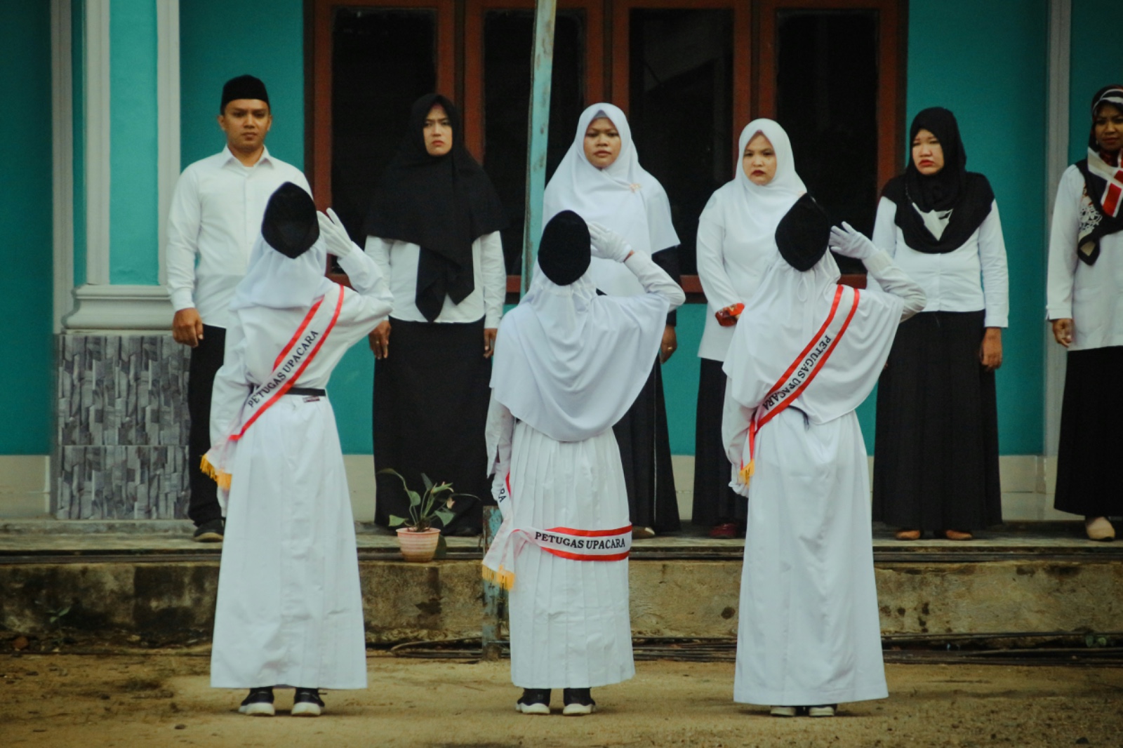 Pahlawan kecil Indonesia, refleksi Hari Pahlawan,