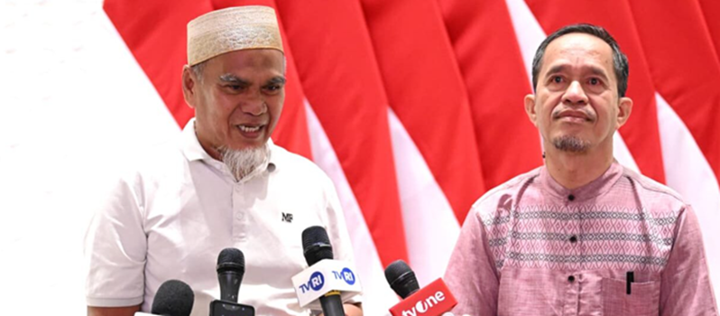 Drs. Abdul Muis dan Drs. Rasnal akhirnya dipulihkan namanya oleh Presiden Prabowo.