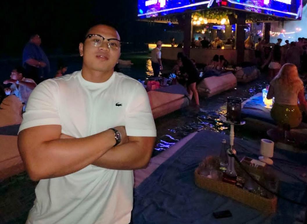 Dalam konten sepatu mahal, Bigmo menuding Rafathar dan mengucap kata kasar