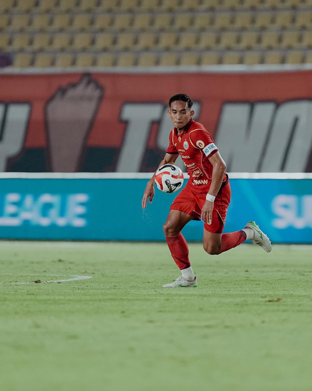 FIFA resmi menempatkan gol spektakuler Rizky Ridho ke dalam nominasi Puskas Award 2025