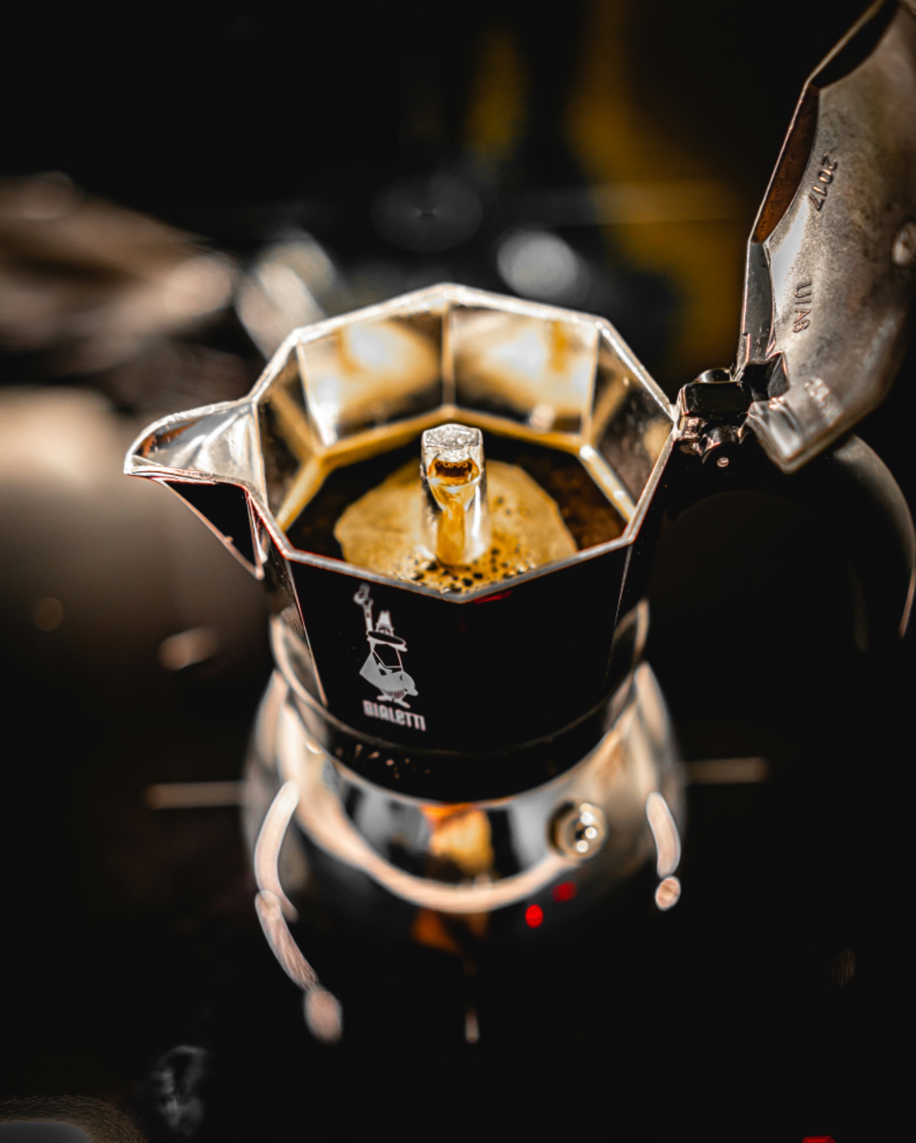 Moka pot untuk pemula, alat kopi sederhana, cara pakai moka pot