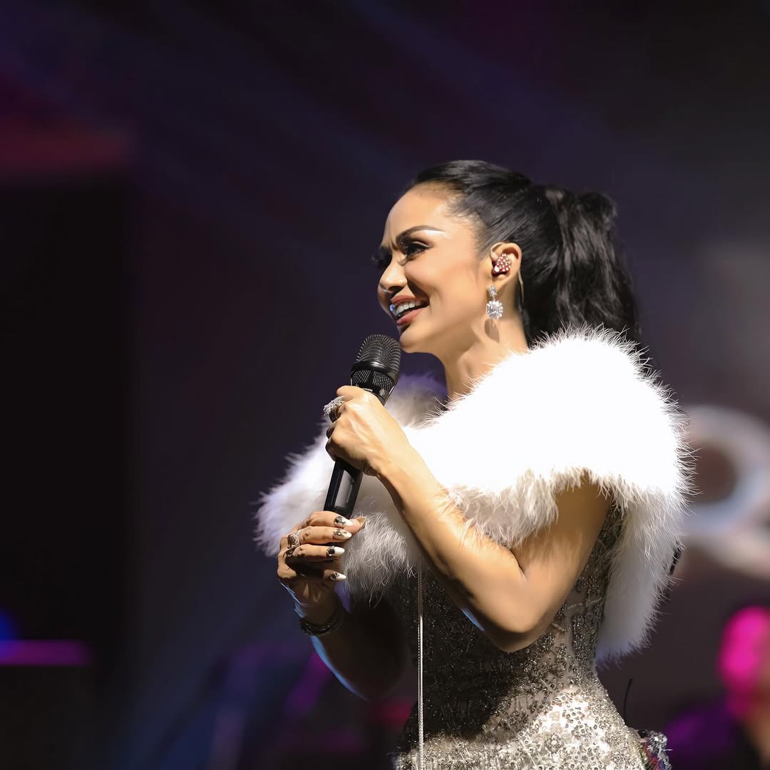 Atta menegur Krisdayanti karena Ameena kecanduan permen. KD mengaku kini lebih menghormati aturan yang dibuat Aurel dan Atta