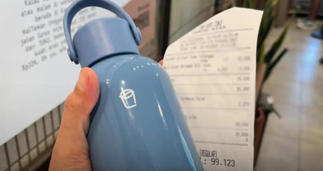 Tumbler Tuku yang sedang viral.