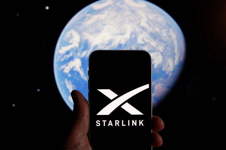 Starlink hadirkan layanan internet gratis selama satu bulan untuk korban bencana alam di Sumatra.