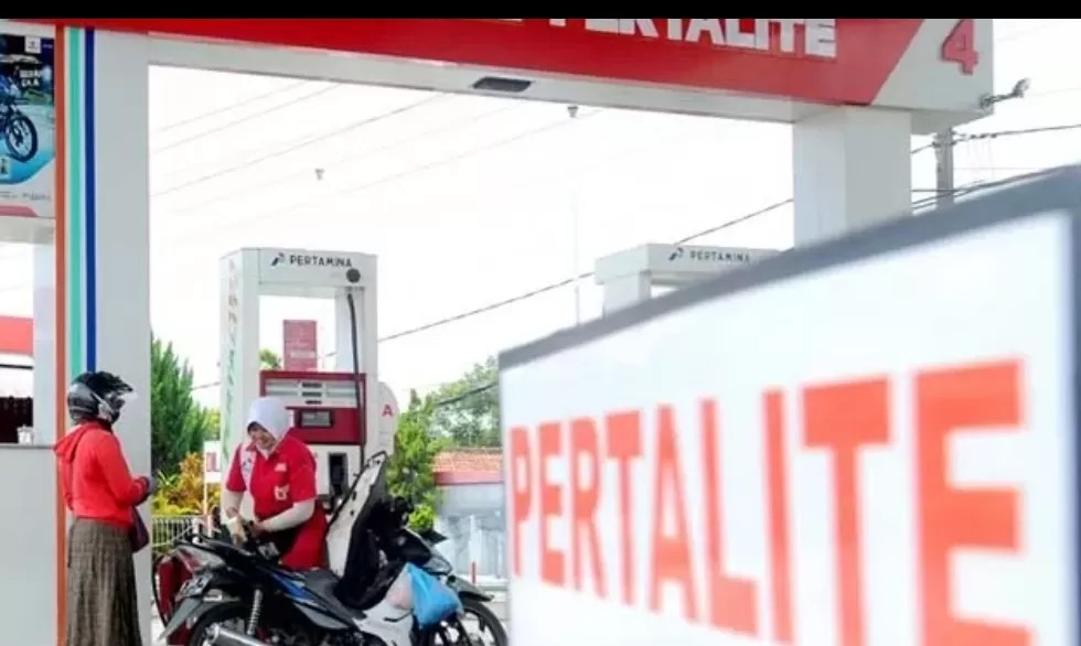 Ilustrasi kegiatan yang ada di SPBU Pertamina.
