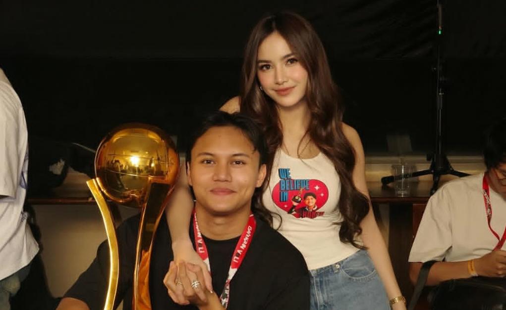Pasangan Rizky Fabian dan Mahalini.