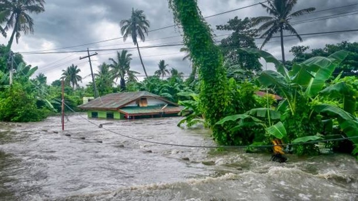 ilustrasi banjir bandang yang terjadi di indonesia