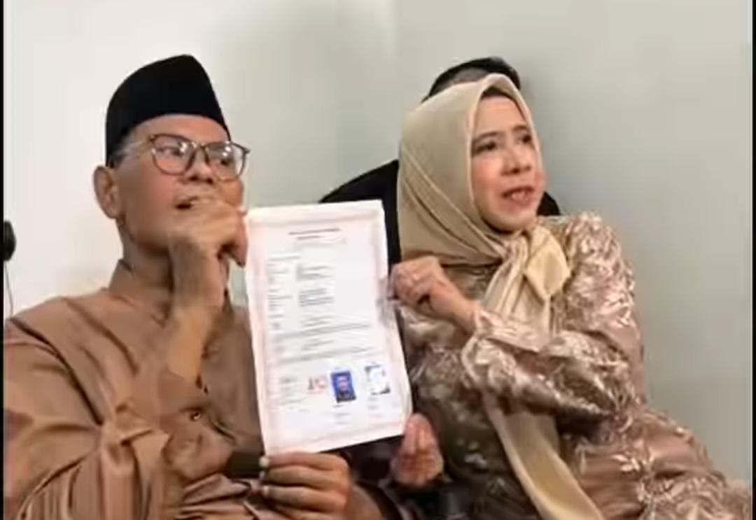 Momen pernikahan kedua Fahmi Bo dan Nita Anita