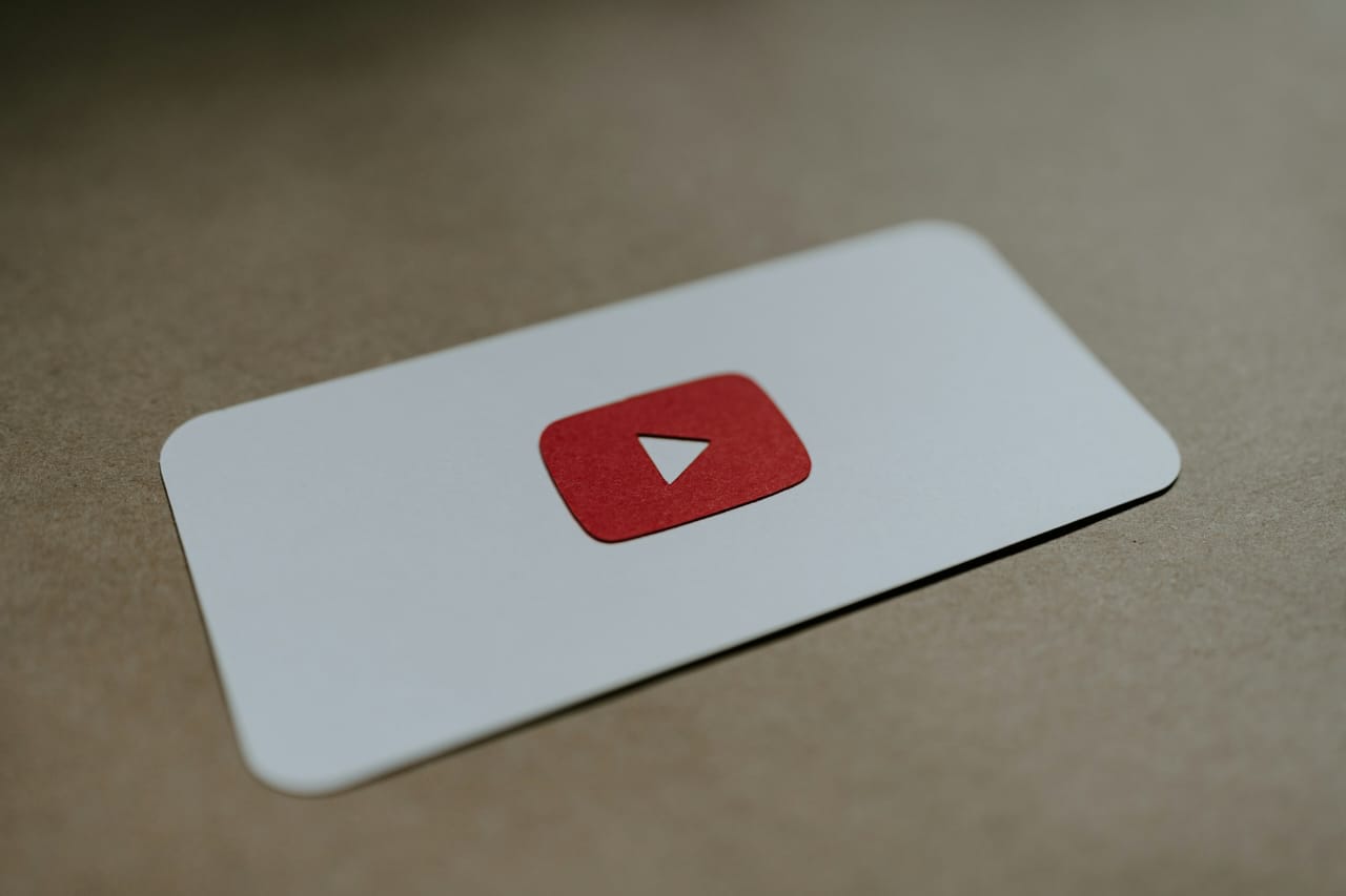YouTube resmi hadirkan fitur Rekap Tahunan.