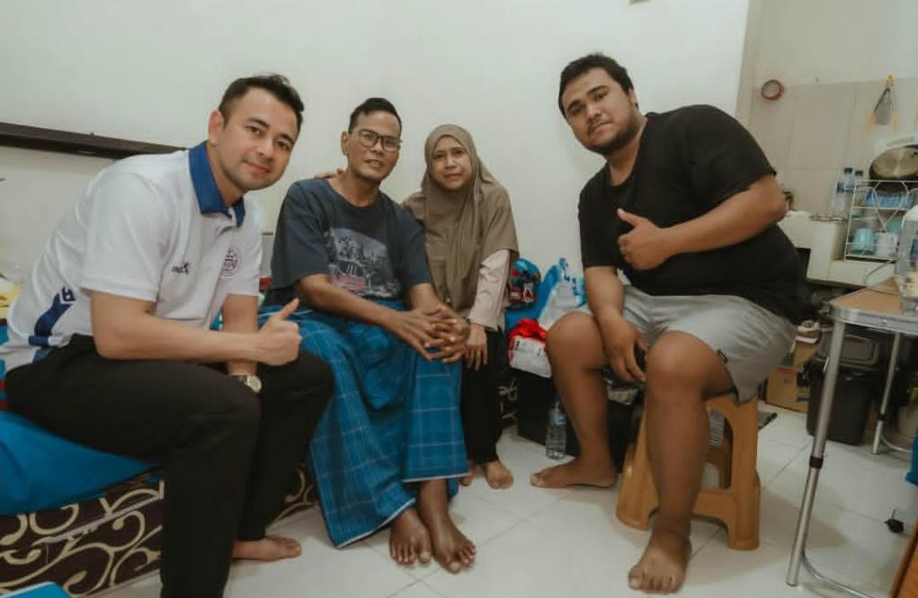 Raffi Ahmad kembali kunjungi Fahmi Bo untuk beri kado pernikahan